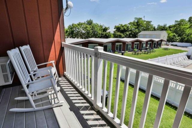 Nader'S Motel & Suites ラディントン エクステリア 写真